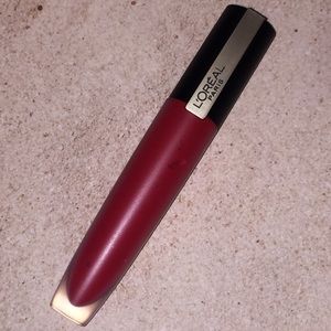 L’ORÉAL 424 ROUGE SIGNATURE LIQUID LIPSTICK